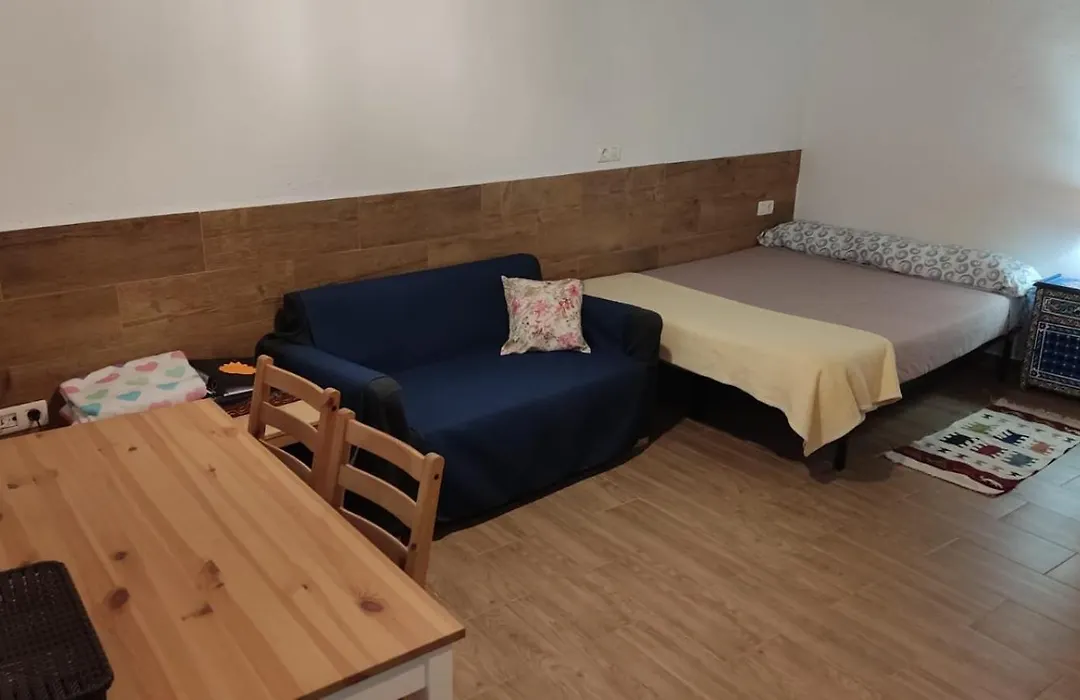 Cozy Rental Apartment In The Heart Of Albaicin-1